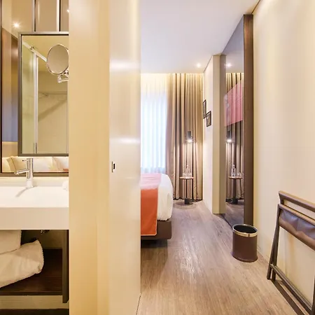 Moon & Sun Hotel 4*